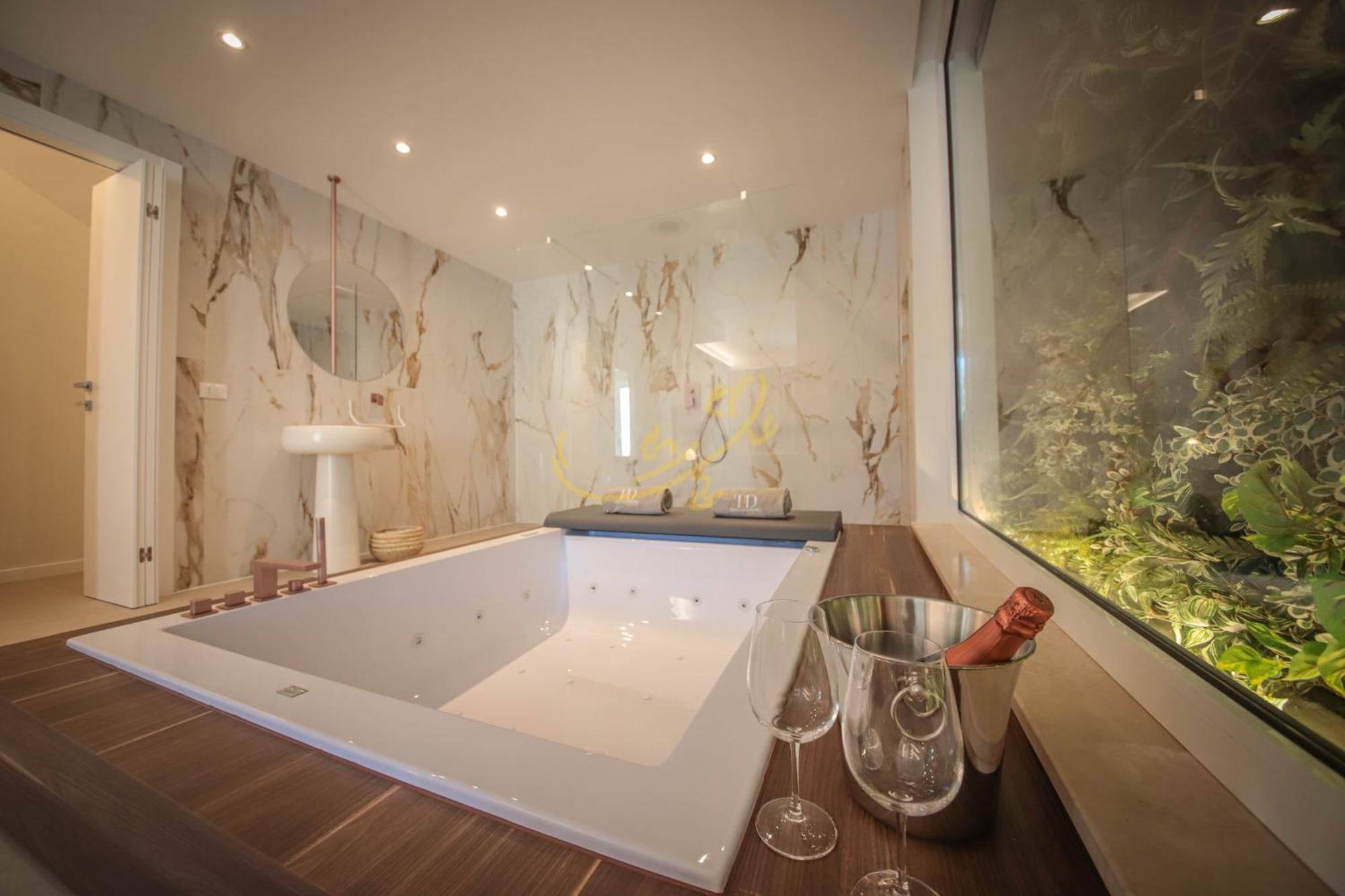 Alberobbe Luxury Rooms 알베르벨로 외부 사진